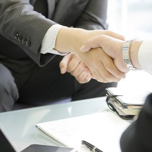 福岡で営業職に就きたいとお考えでしたら人材紹介会社へご相談ください