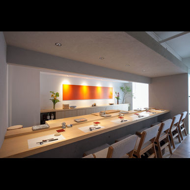 福岡のお洒落な鮨店でアルバイトとして働くなら！